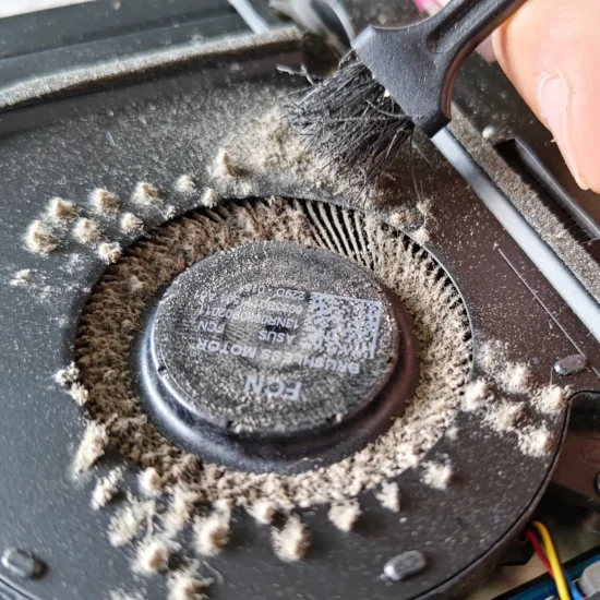 Real World Example Of How Dust Inside A Computer Affects Cooling Reliability Not Appearance