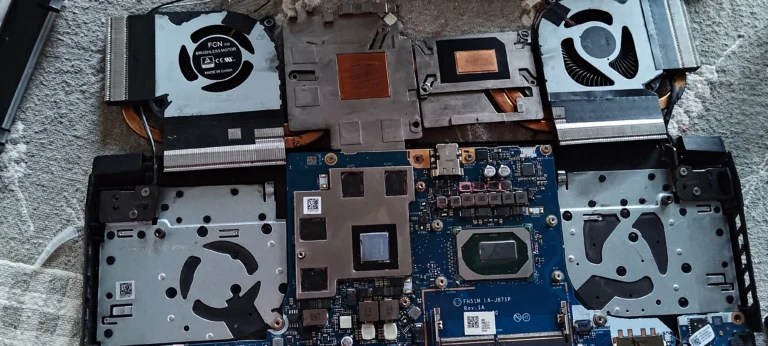 Acer Nitro 5 interior with lifted dual-fan cooling assembly