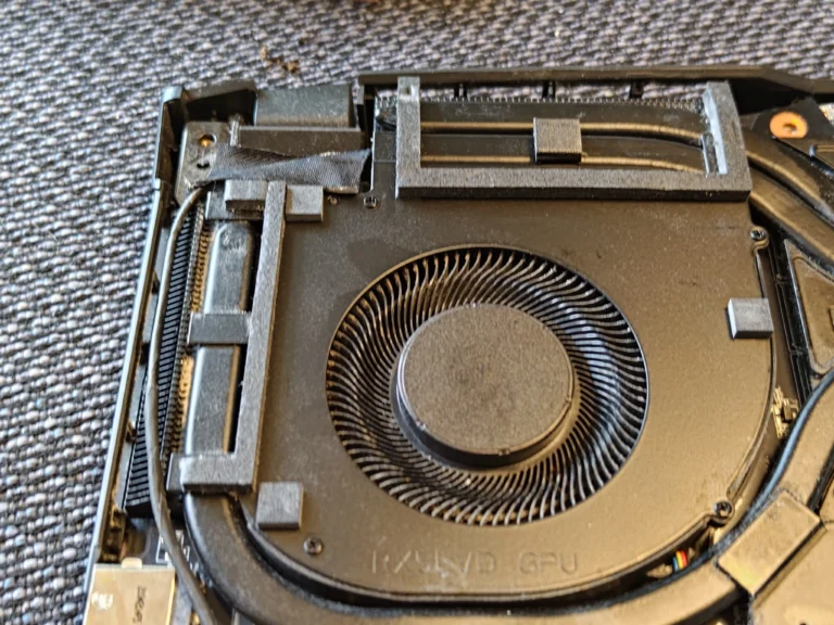 Close view of second AORUS laptop blower fan