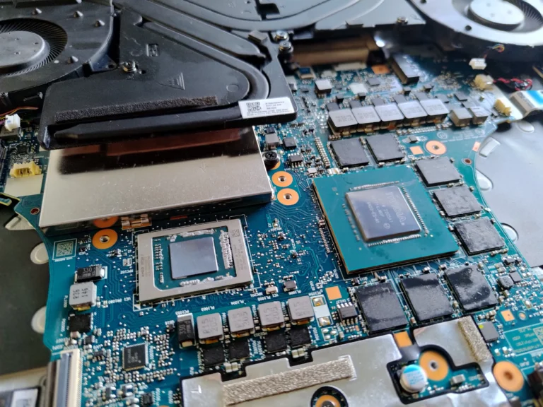 Processor and graphics chip contact areas after cleaning in Legion 5 15ACH6H