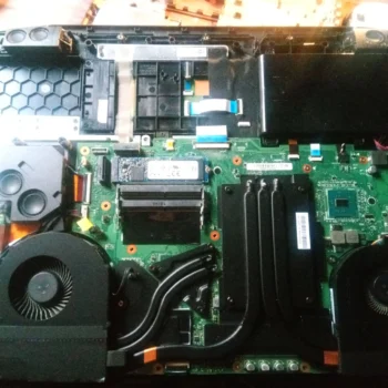 Acer Predator 17 X GX-792 open with two radial blowers and linked heat pipes