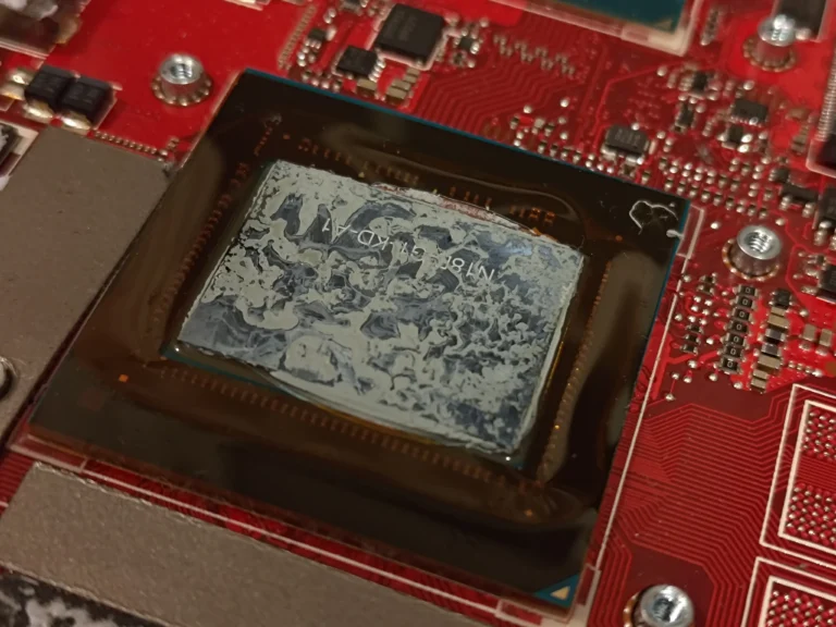 Old thermal compound on exposed chip inside ROG Zephyrus GU502G